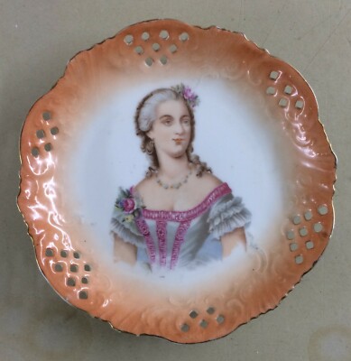 Nobiltà Francese, Araldica: Porcellana Da Collezione Con Ritratto Di Madame De Montespan