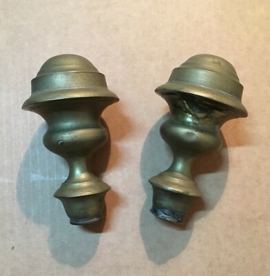 Coppia Di Pomoli Antichi In Ottone Della Metà Dell'Ottocento