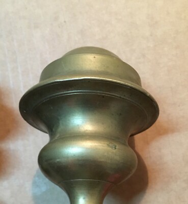 Coppia Di Pomoli Antichi In Ottone Della Metà Dell'Ottocento