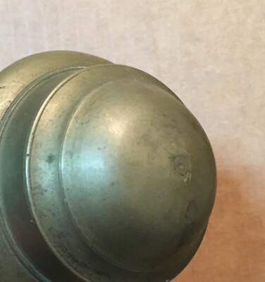 Coppia Di Pomoli Antichi In Ottone Della Metà Dell'Ottocento