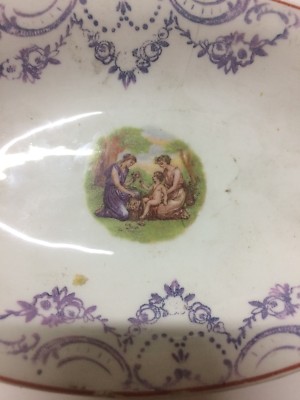 Piatto Ovale In Porcellana Con Decoro Floreale Liberty E Scena Mitologica