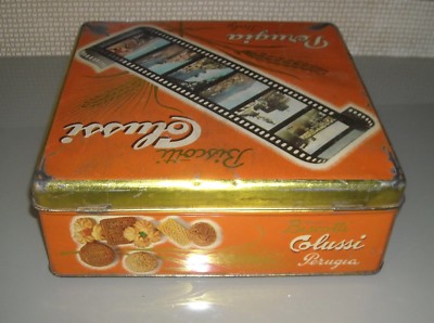 Umbria, Perugia: Scatola Pubblicitaria Biscotti Colussi Con Vedute d'Italia (Napoli, Roma, Sicilia, Firenze)