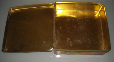 Umbria, Perugia: Scatola Pubblicitaria Biscotti Colussi Con Vedute d'Italia (Napoli, Roma, Sicilia, Firenze)