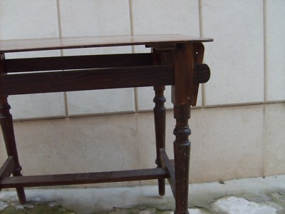 Tavolino Decorativo Smontabile In Legno