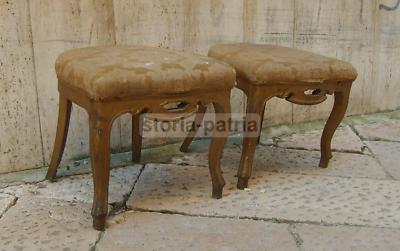 Coppia Di Sgabelli d'Epoca XIX Secolo, Provenienza Nobiltà Romana