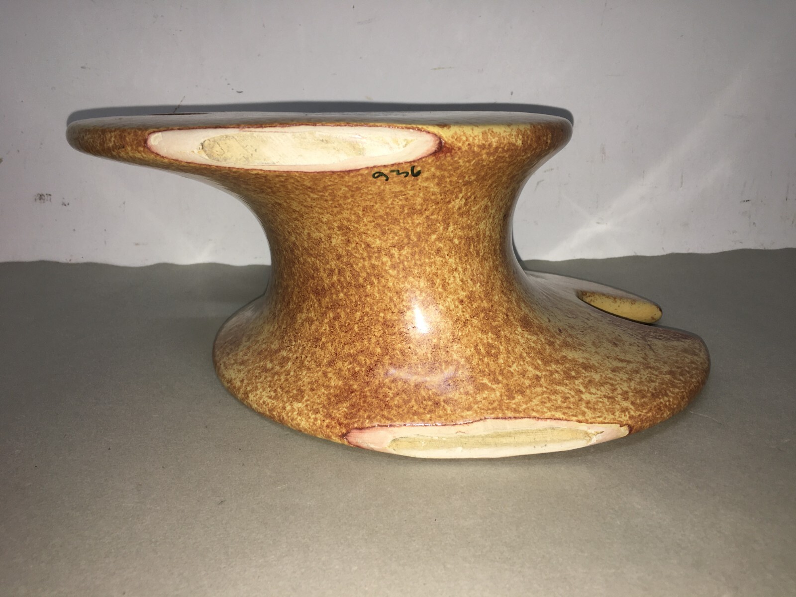 Vaso In Ceramica Di Gusto Futurista Attribuito A Bertoncello