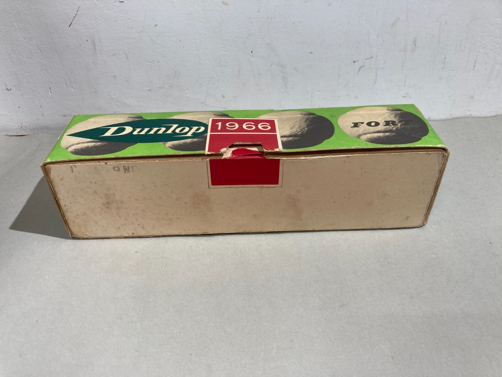 Dunlop L.T.A. Official Tennis Ball Fort 1966