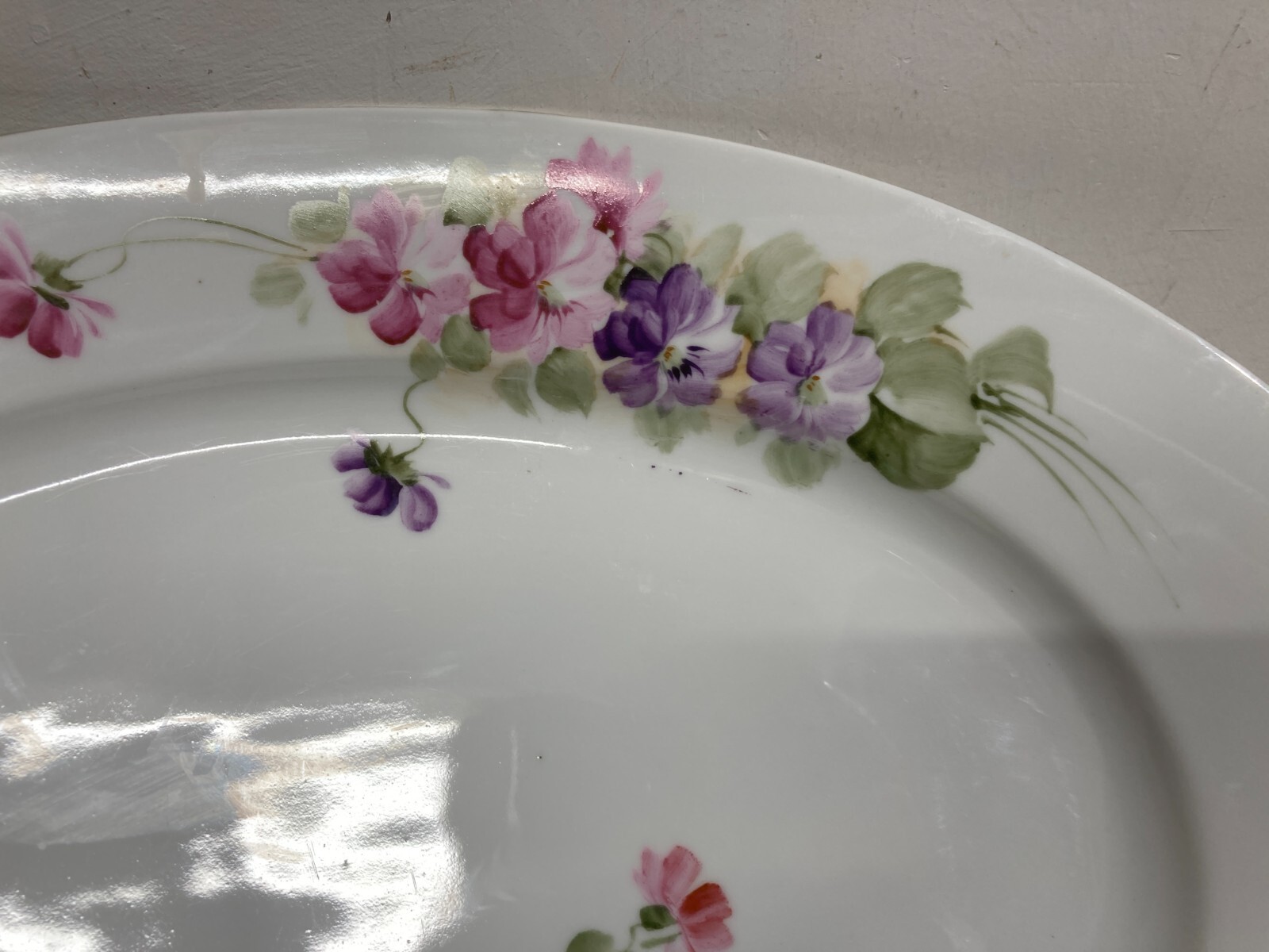 Decorativo Soprammobile, Grande Piatto In Porcellana Ginori Con Decoro Floreale Antico