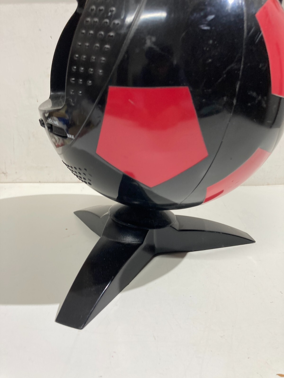 Soprammobile Majestic Modello TV 2010 A Forma Di Pallone Da Calcio (Milan)
