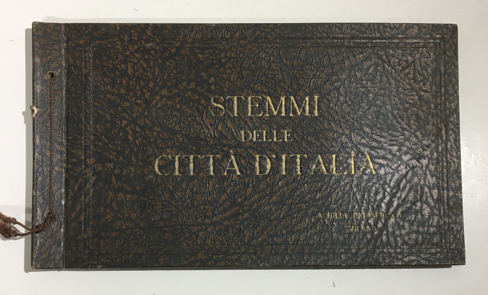 Brioschi Milano   Album Per Raccolta Figurine Araldiche   Voghera   Anni '20/'30