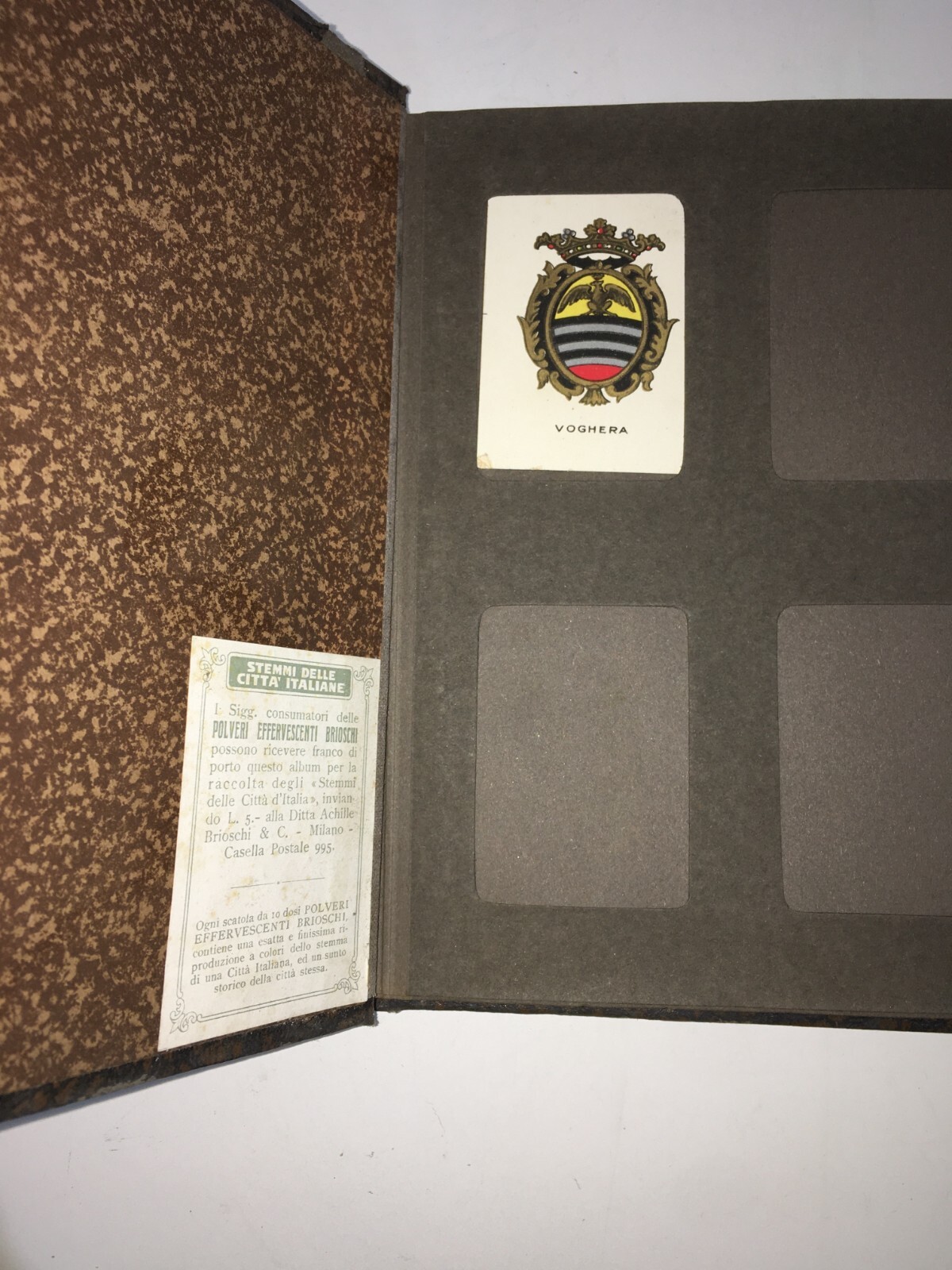 Brioschi Milano   Album Per Raccolta Figurine Araldiche   Voghera   Anni '20/'30