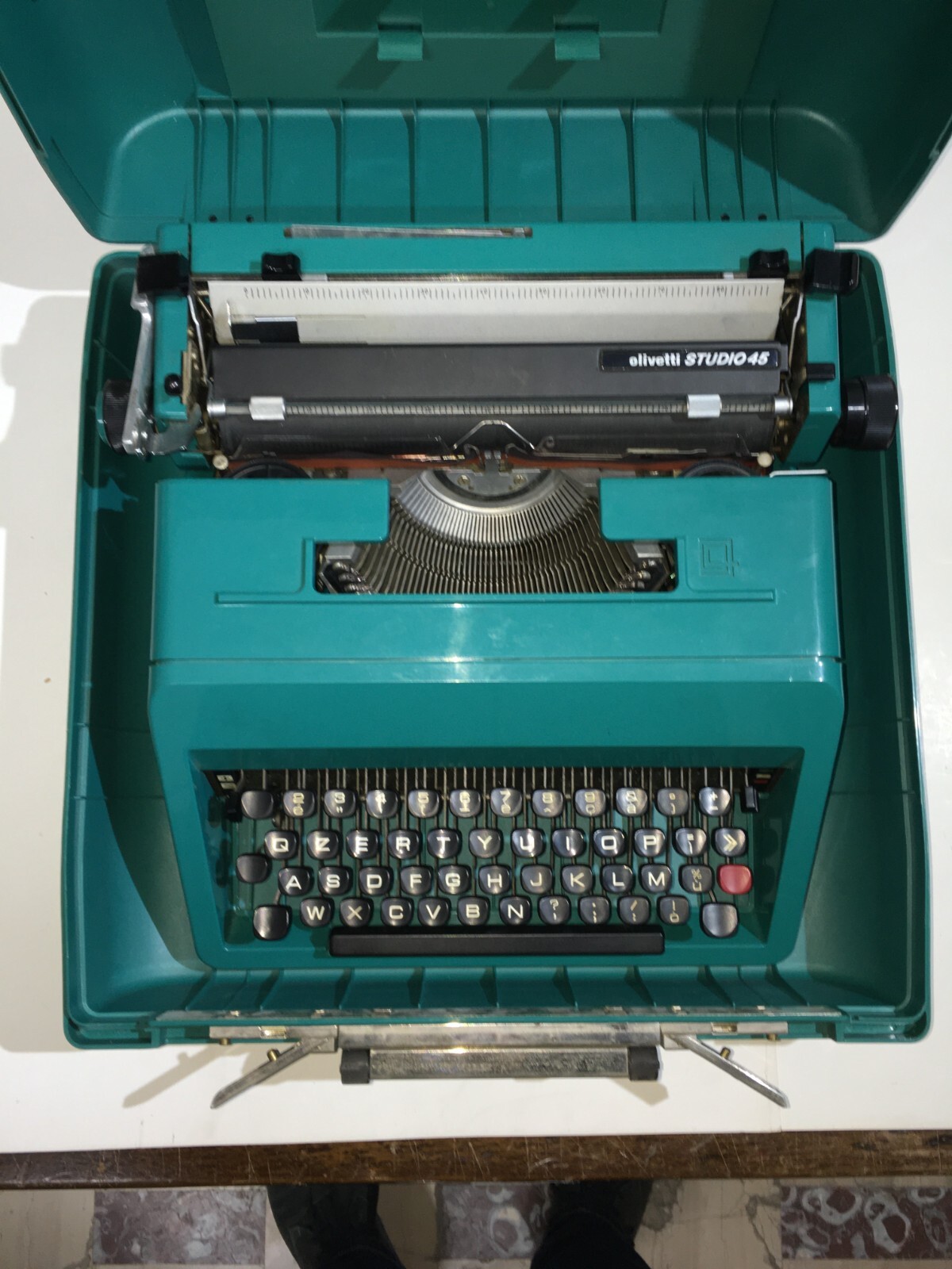 Macchina Da Scrivere Olivetti Studio 45, Design Ettore Sottsass E Hans Von Klier