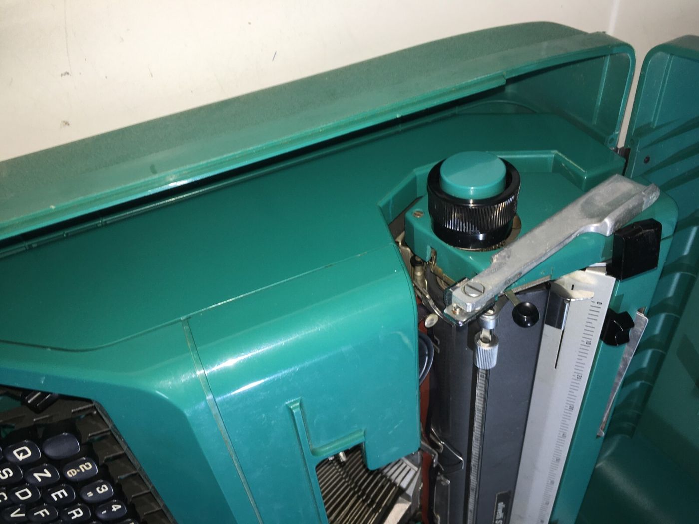 Macchina Da Scrivere Olivetti Studio 45, Design Ettore Sottsass E Hans Von Klier