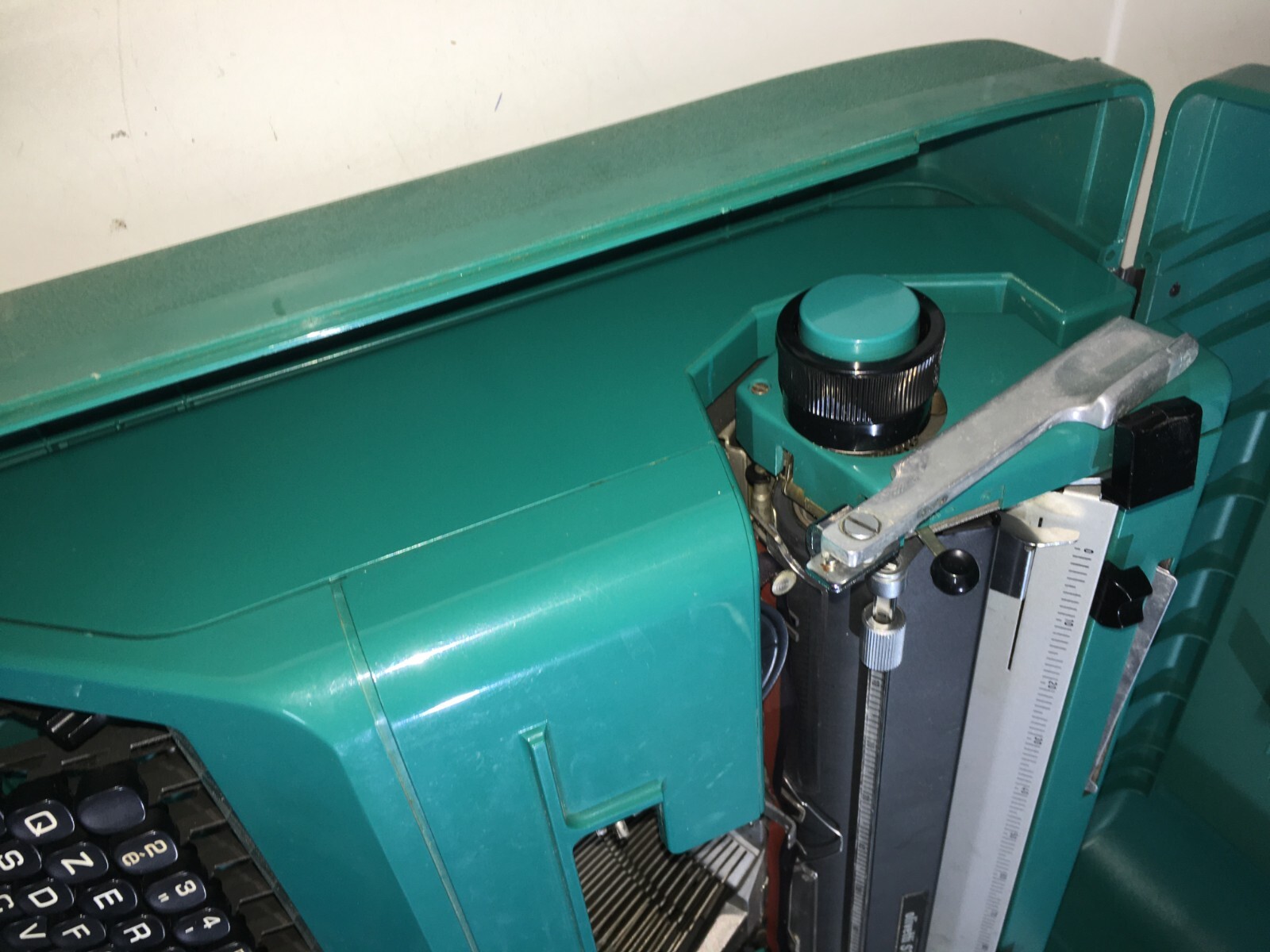 Macchina Da Scrivere Olivetti Studio 45, Design Ettore Sottsass E Hans Von Klier