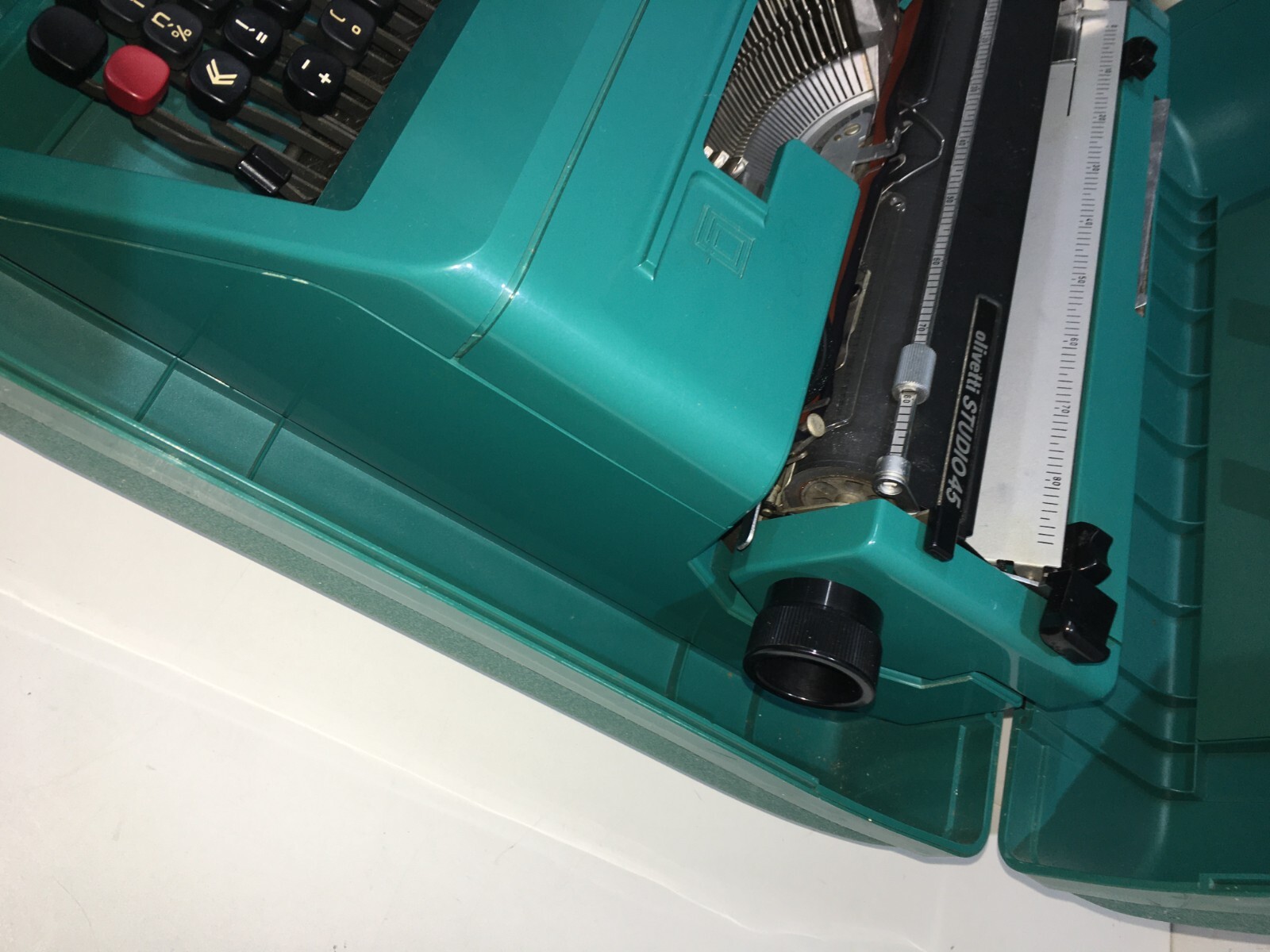 Macchina Da Scrivere Olivetti Studio 45, Design Ettore Sottsass E Hans Von Klier