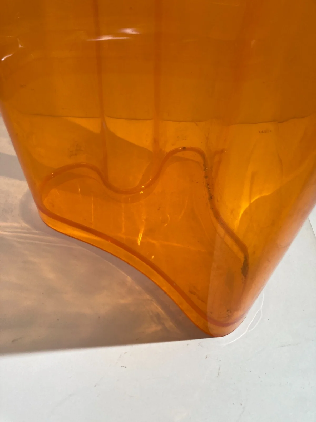 Vaso Portaombrelli Guzzini in Plastica, Design Stilizzato