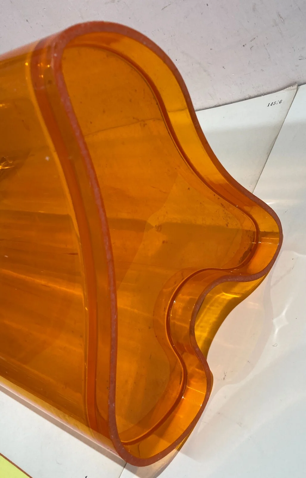 Vaso Portaombrelli Guzzini in Plastica, Design Stilizzato