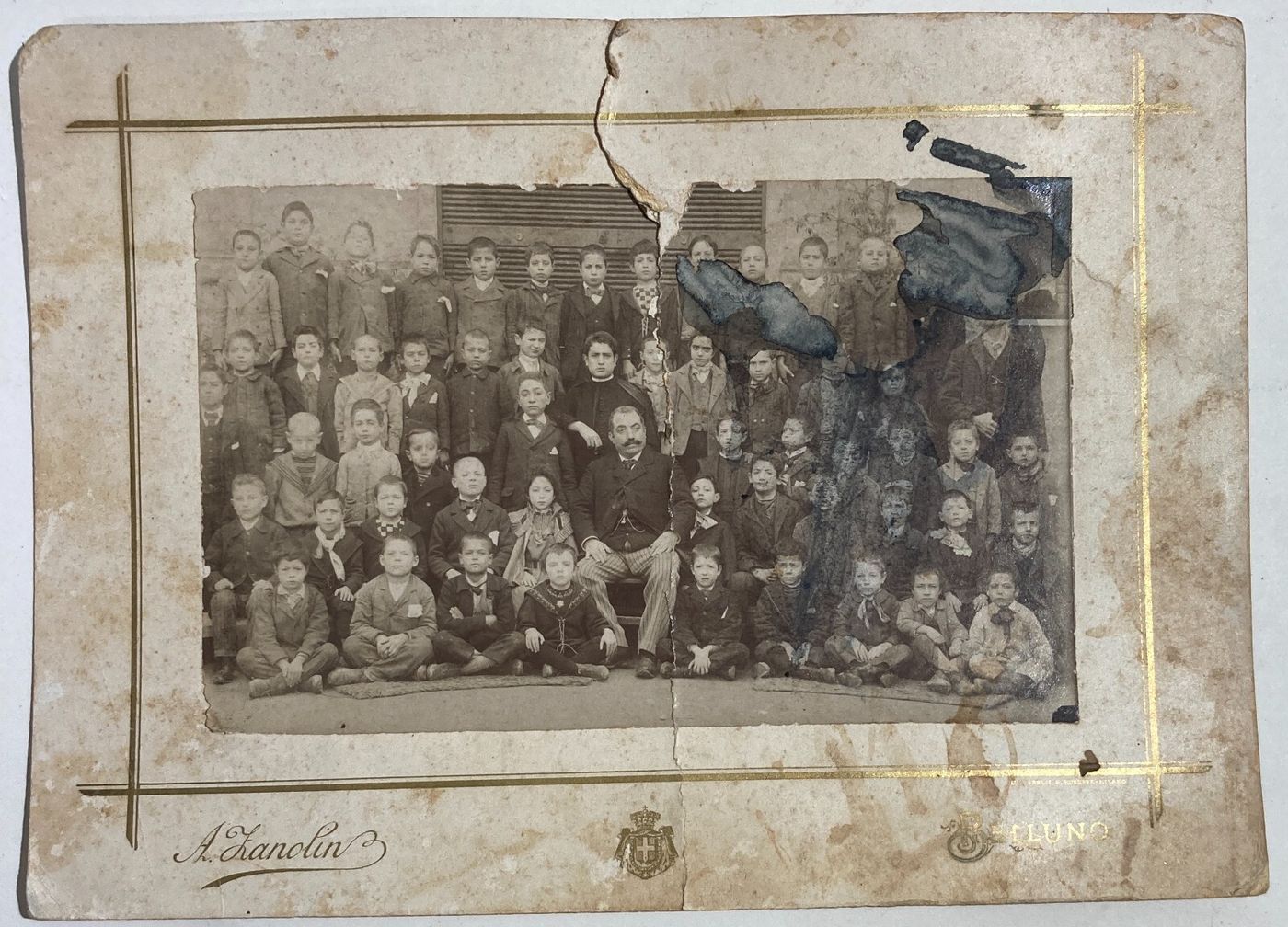 Antica Fotografia Originale Di Gruppo, Belluno, Fotografo Zanolin, Fine XIX Secolo