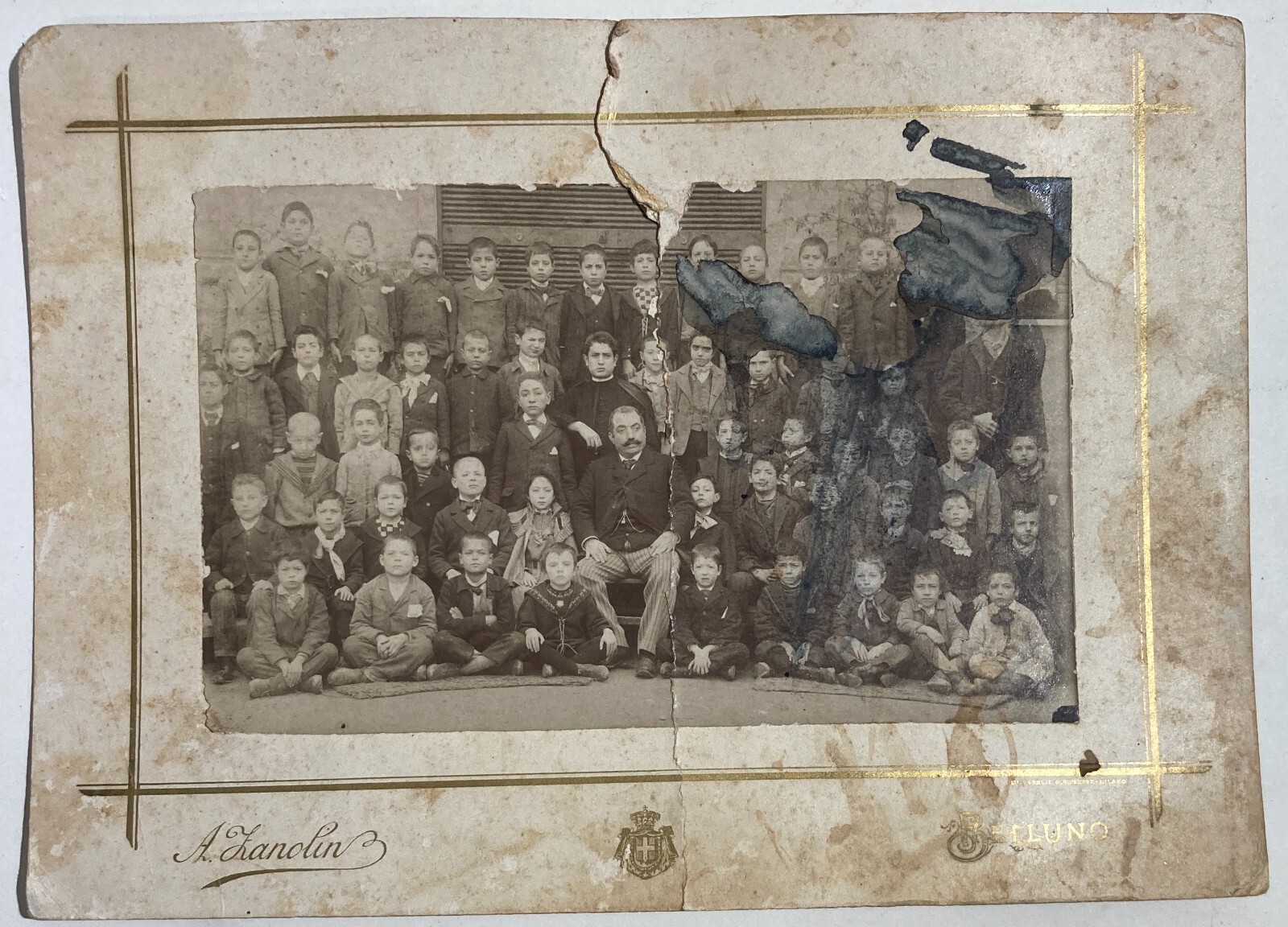 Antica Fotografia Originale Di Gruppo, Belluno, Fotografo Zanolin, Fine XIX Secolo