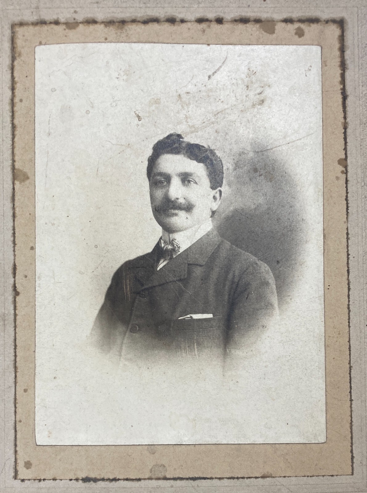 Puglia, Bari. Antica Fotografia Antonelli. Ritratto Di Personaggio.