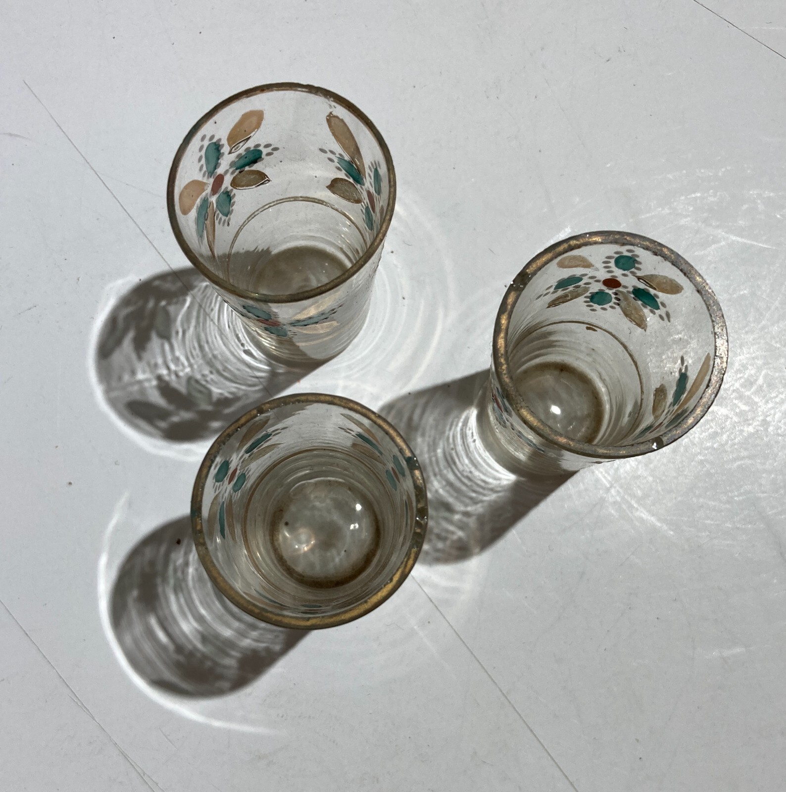 Bicchierini Da Rosolio In Vetro Decorato A Mano