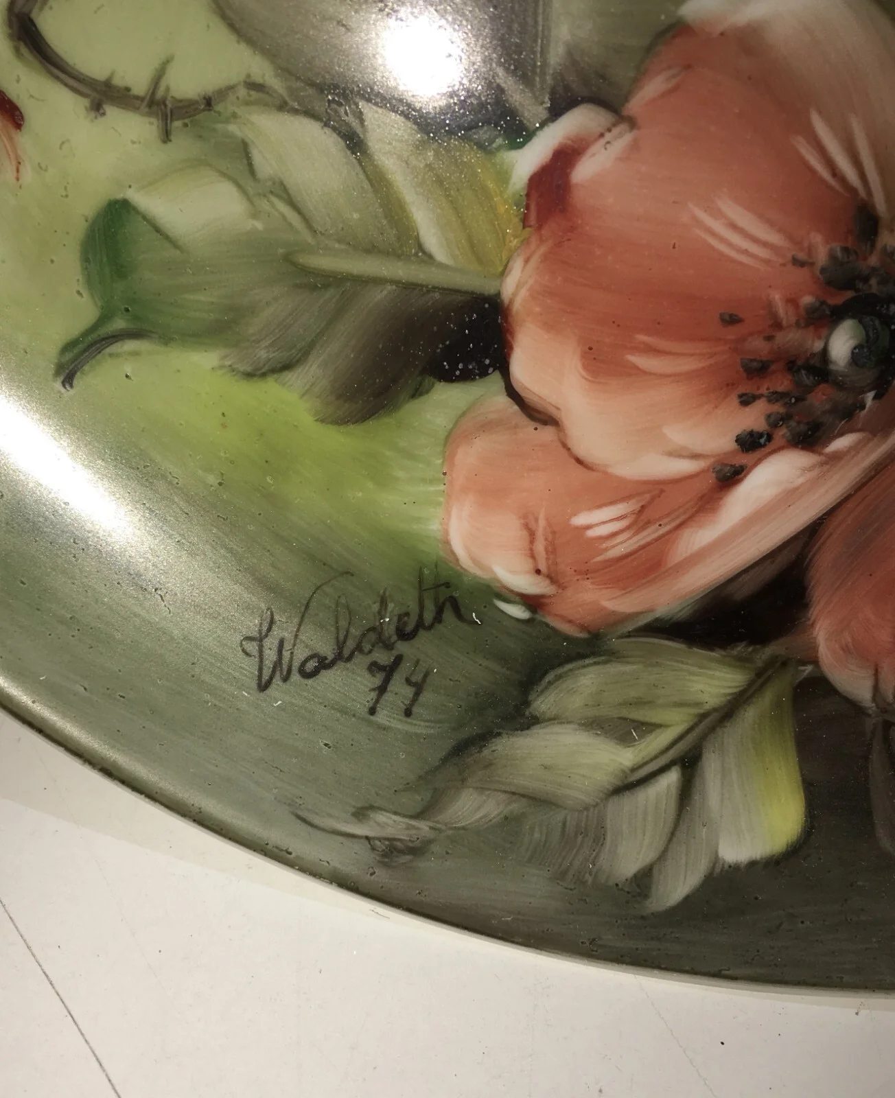 Hand-Painted Porcelain Plate with Floral Decoration, Waldeth, 1974