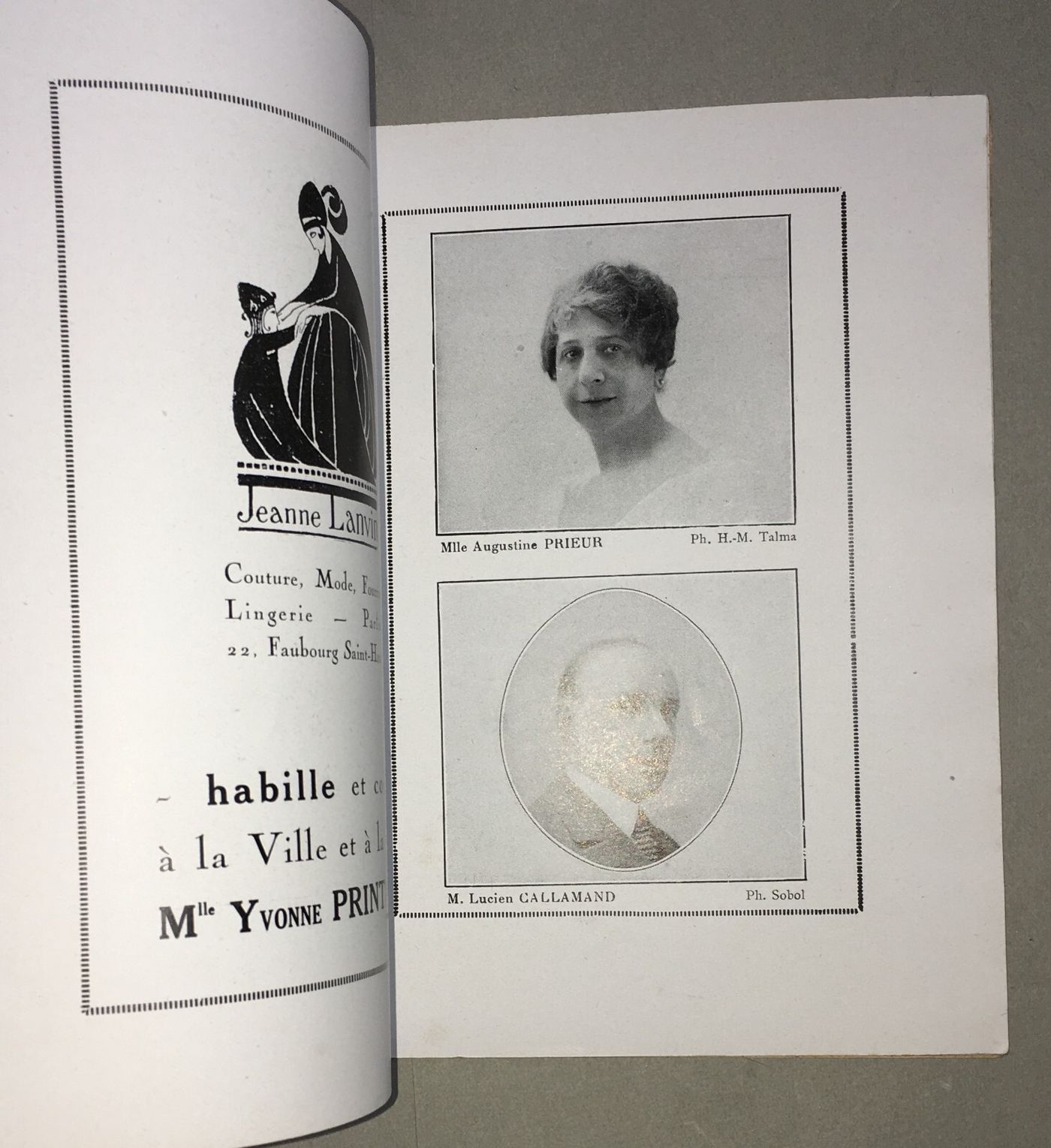 Teatro In Francia: Libretto Dell'Athénée Con Copertina Di Paul Heuzé