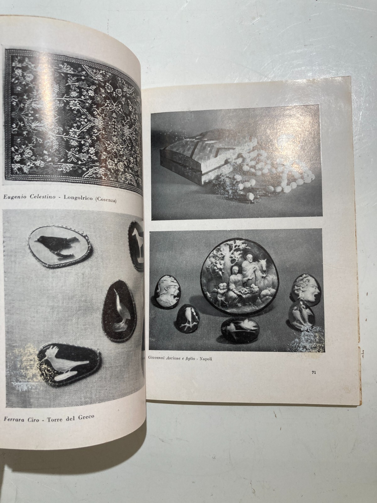 Arte E Artigianato Artistico: Vetri, Tessuti, Ricami, Ceramiche, Sculture Cataloghi Mostra 1951