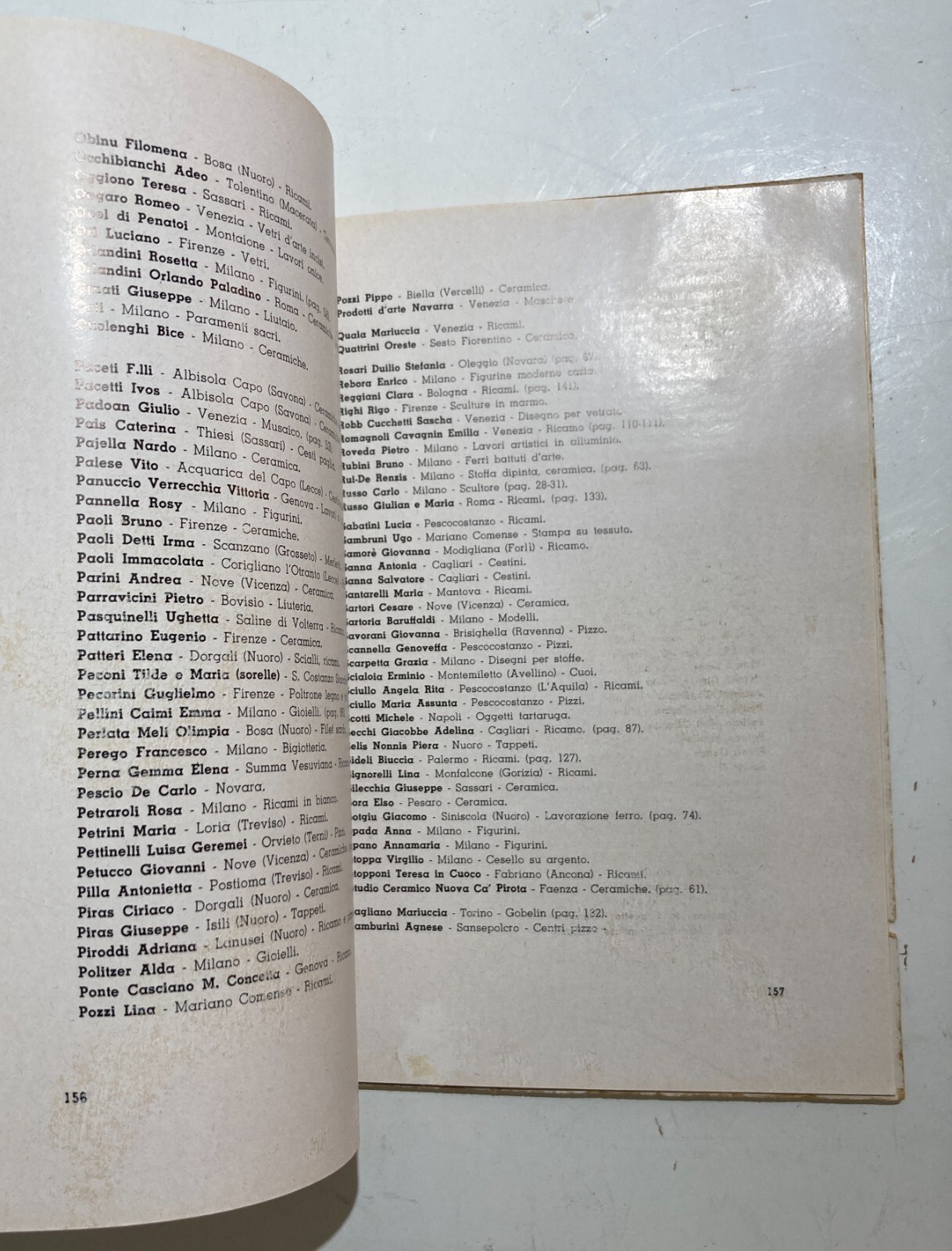 Arte E Artigianato Artistico: Vetri, Tessuti, Ricami, Ceramiche, Sculture Cataloghi Mostra 1951