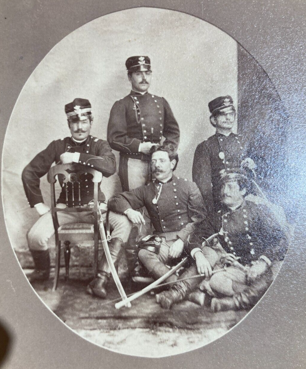 Militaria, Antica Fotografia Originale: Foto Di Gruppo, Militari In Divisa