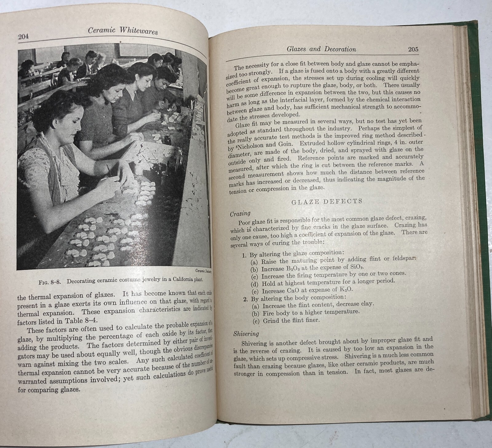 Ceramiche: Storia E Tecnologia. Volume Illustrato, Edizione Americana (1947)