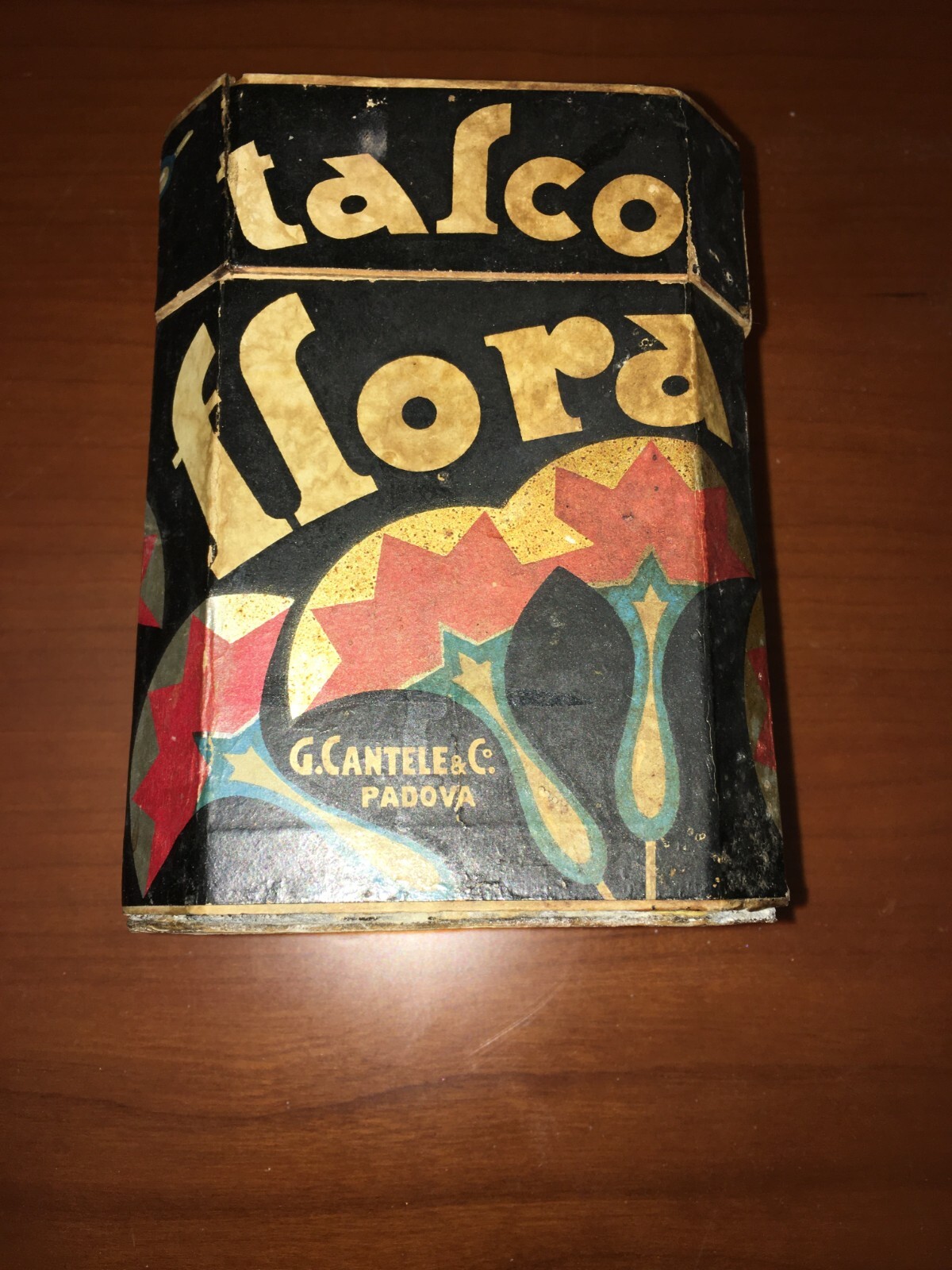 Talco Flora: Scatola Pubblicitaria Decorativa Di Gusto Futurista (Padova, Cantele)
