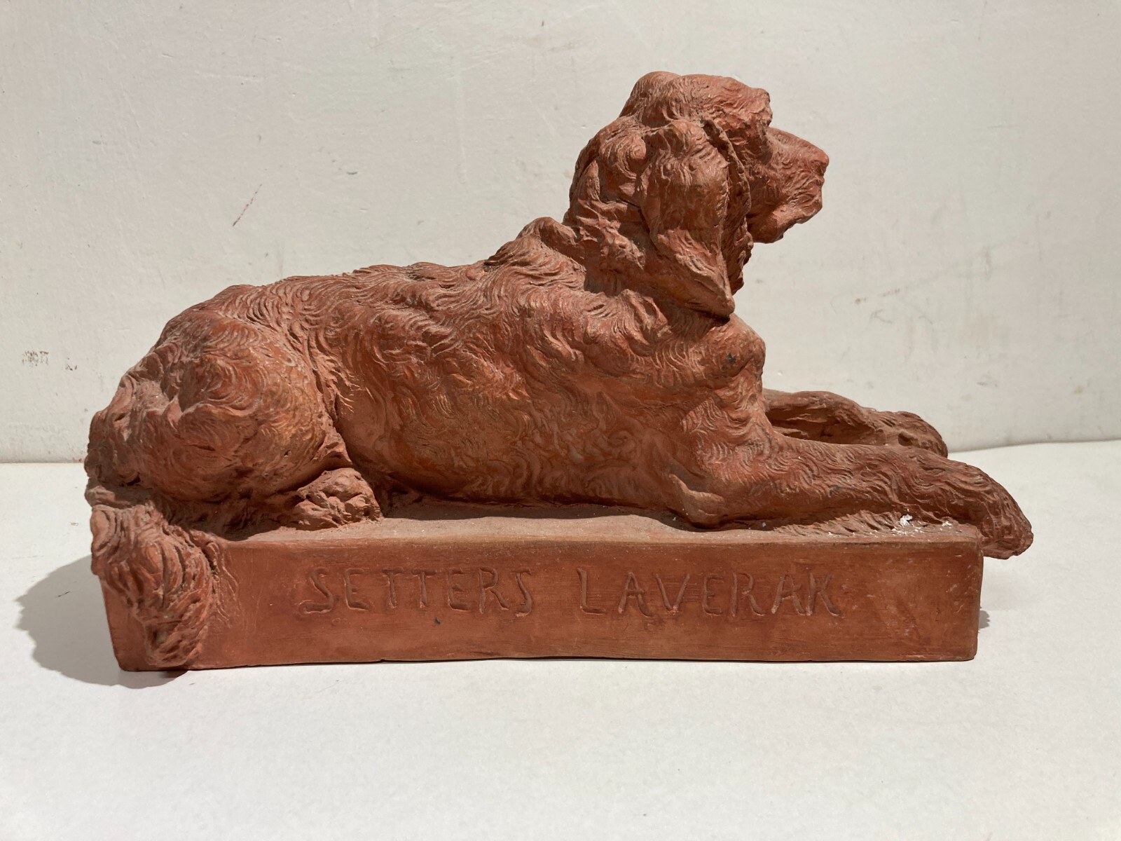 Scultura In Terracotta Cane Setter Laverack Di Salvatore De Simone, 1926