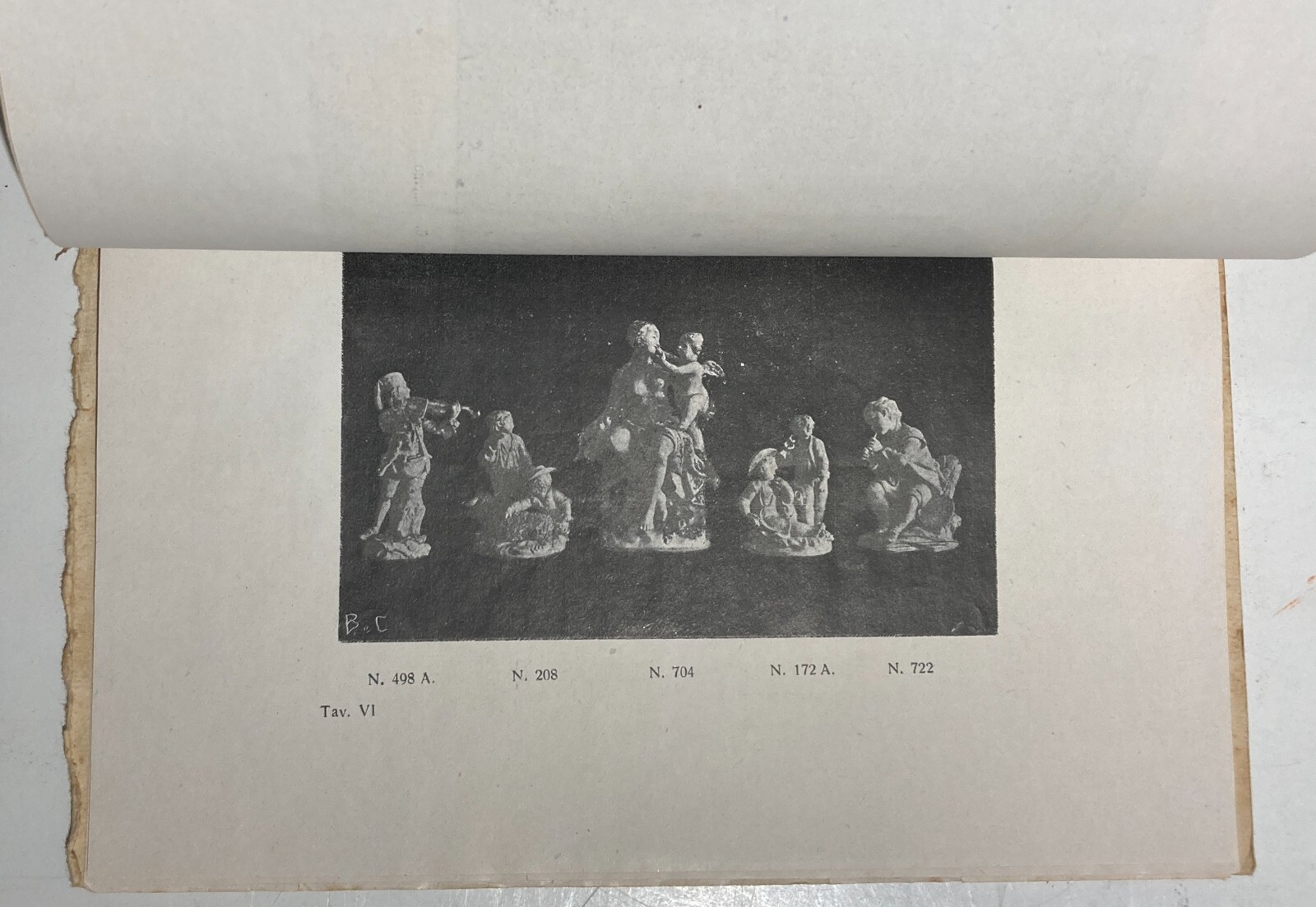 Arte Antica, Dipinti, Ceramiche, Mobili: Catalogo Vendita Quercia. Napoli, 1922, Galleria Corona