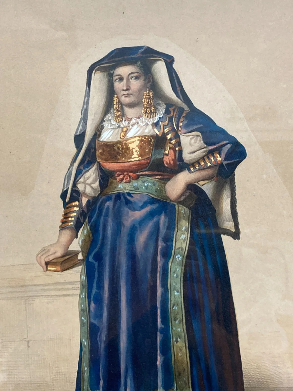 Donna di Avigliano, Basilicata: Costume Popolare e Tradizioni Lucane. Litografia a Colori.