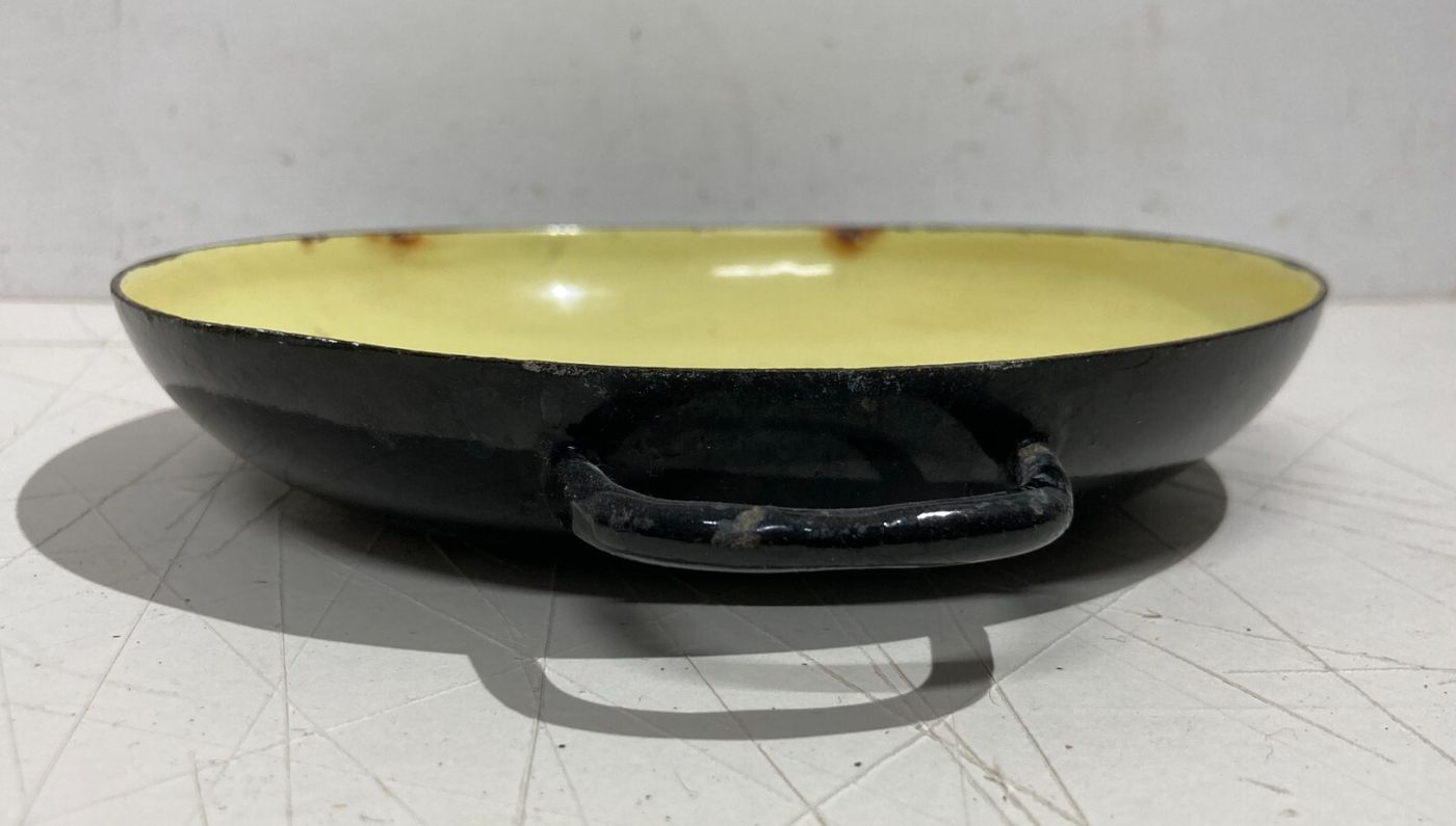Scodella In Metallo Smaltato Giallo E Nero, Design Anni '70
