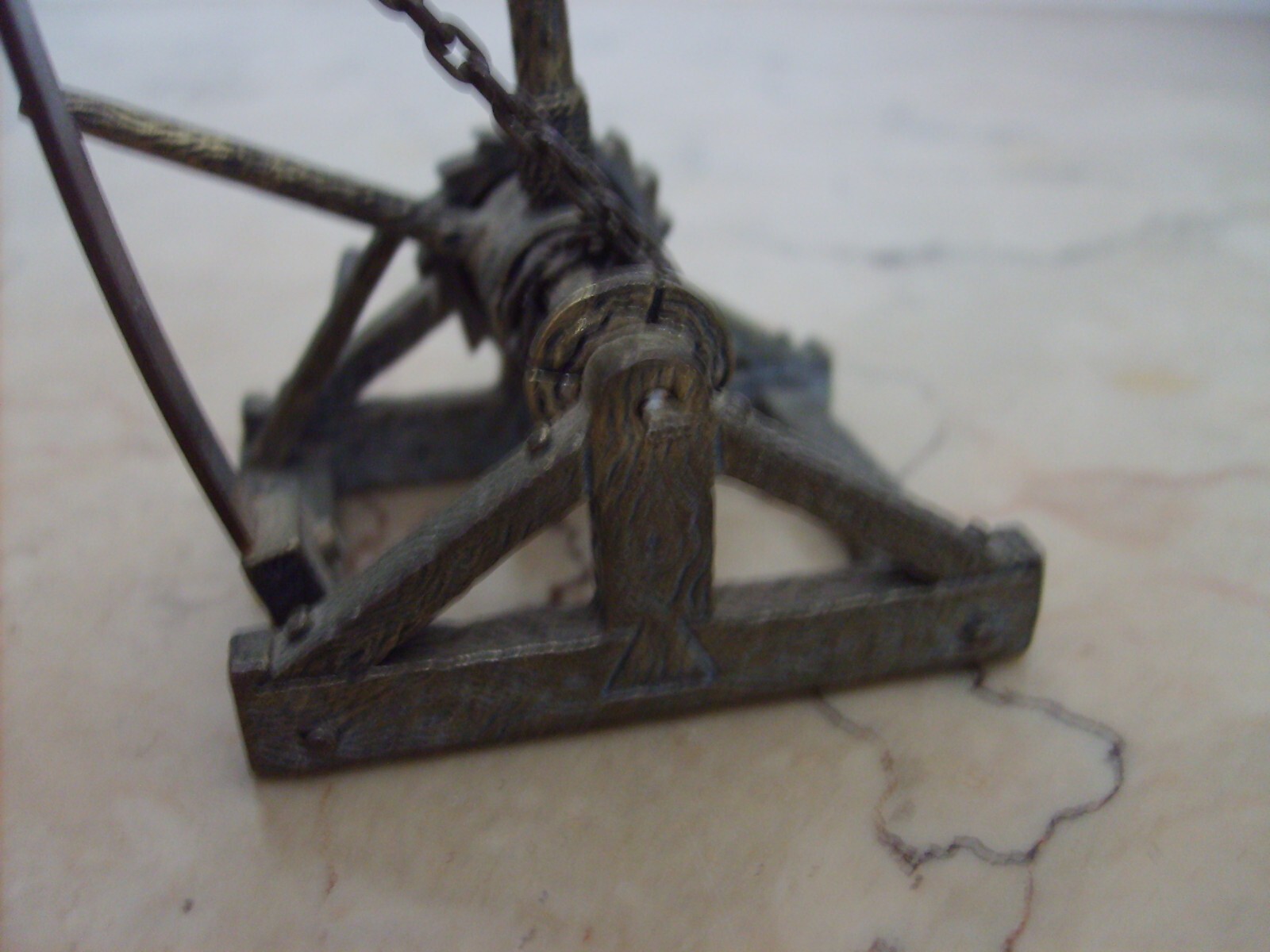 Militaria: Miniatura Di Catapulta In Argento Unoarre