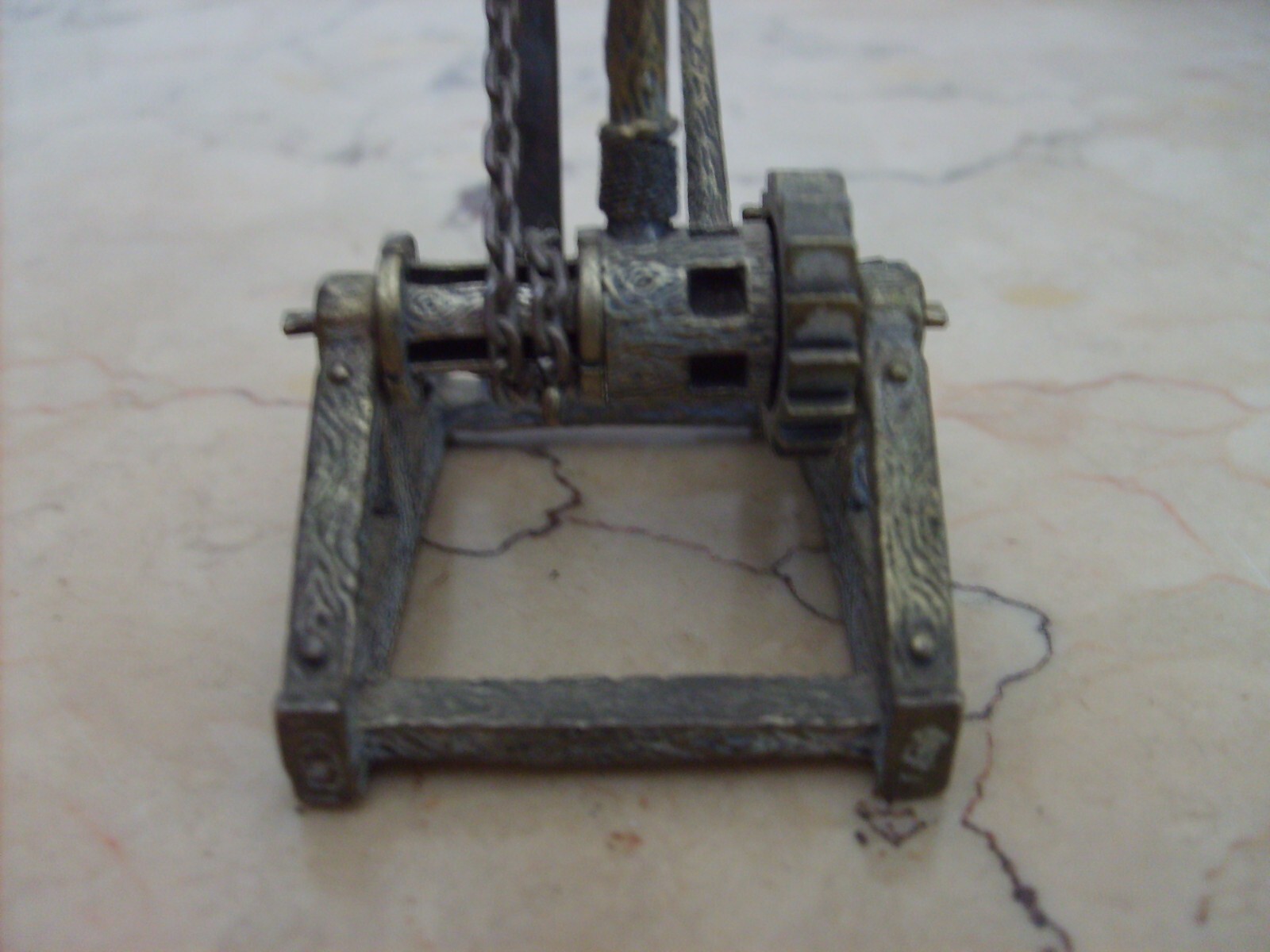 Militaria: Miniatura Di Catapulta In Argento Unoarre