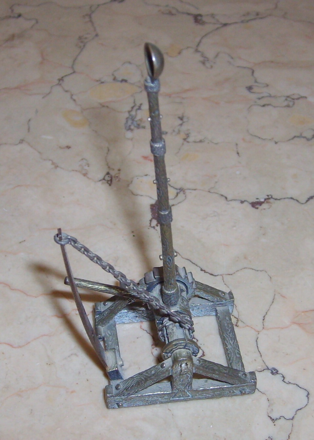Militaria: Miniatura Di Catapulta In Argento Unoarre