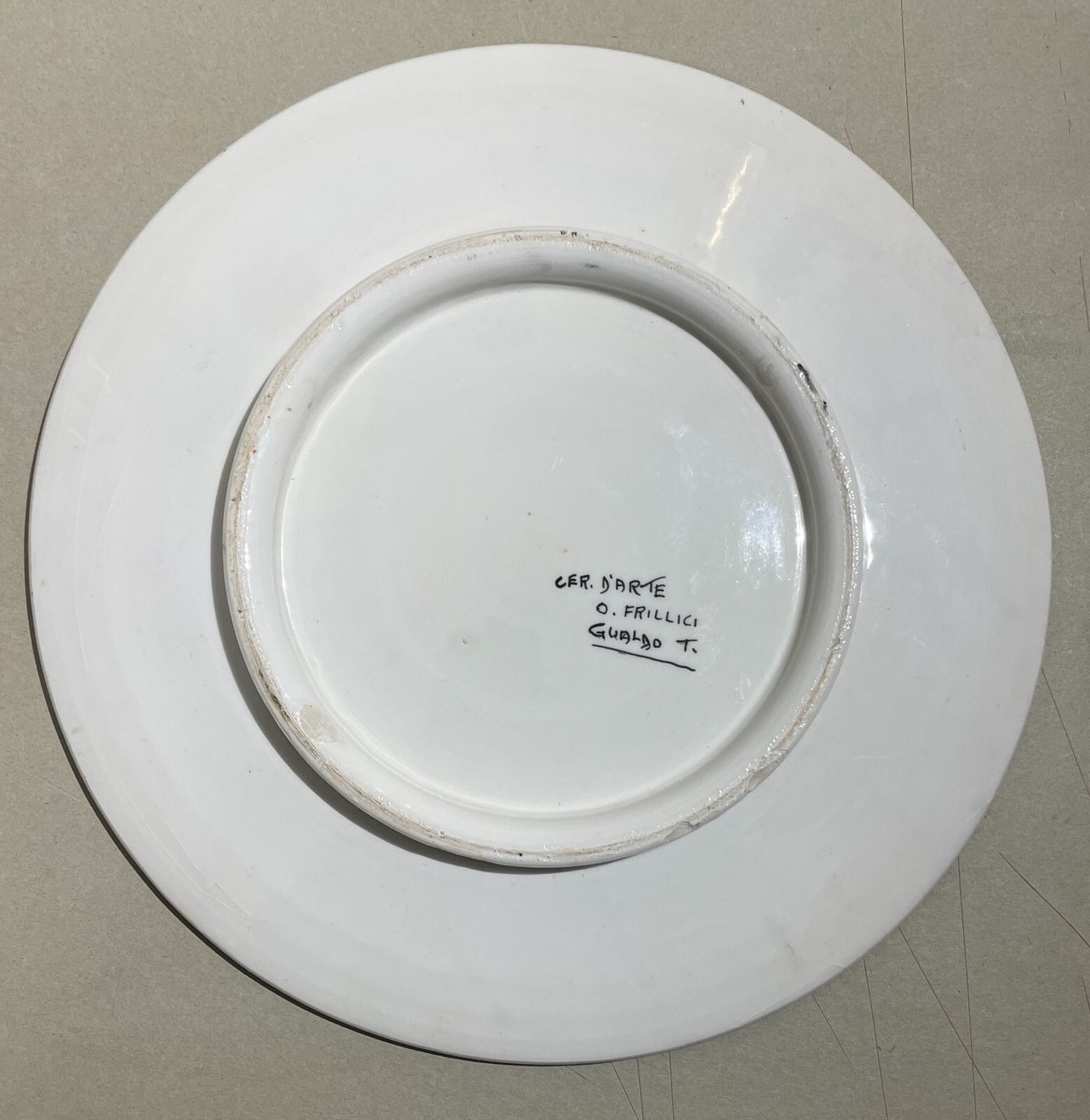 Piatto Decorativo In Ceramica, Gualdo Tadino, Frillici, Rocca Fortificata