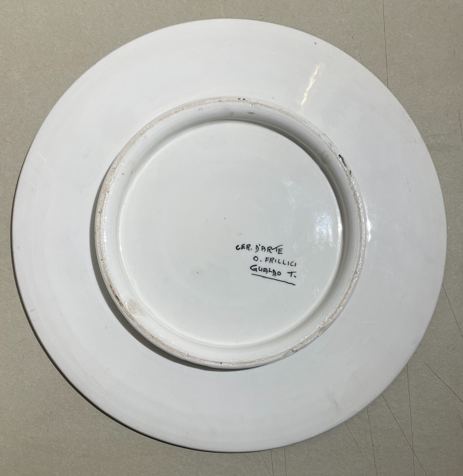 Piatto Decorativo In Ceramica, Gualdo Tadino, Frillici, Rocca Fortificata
