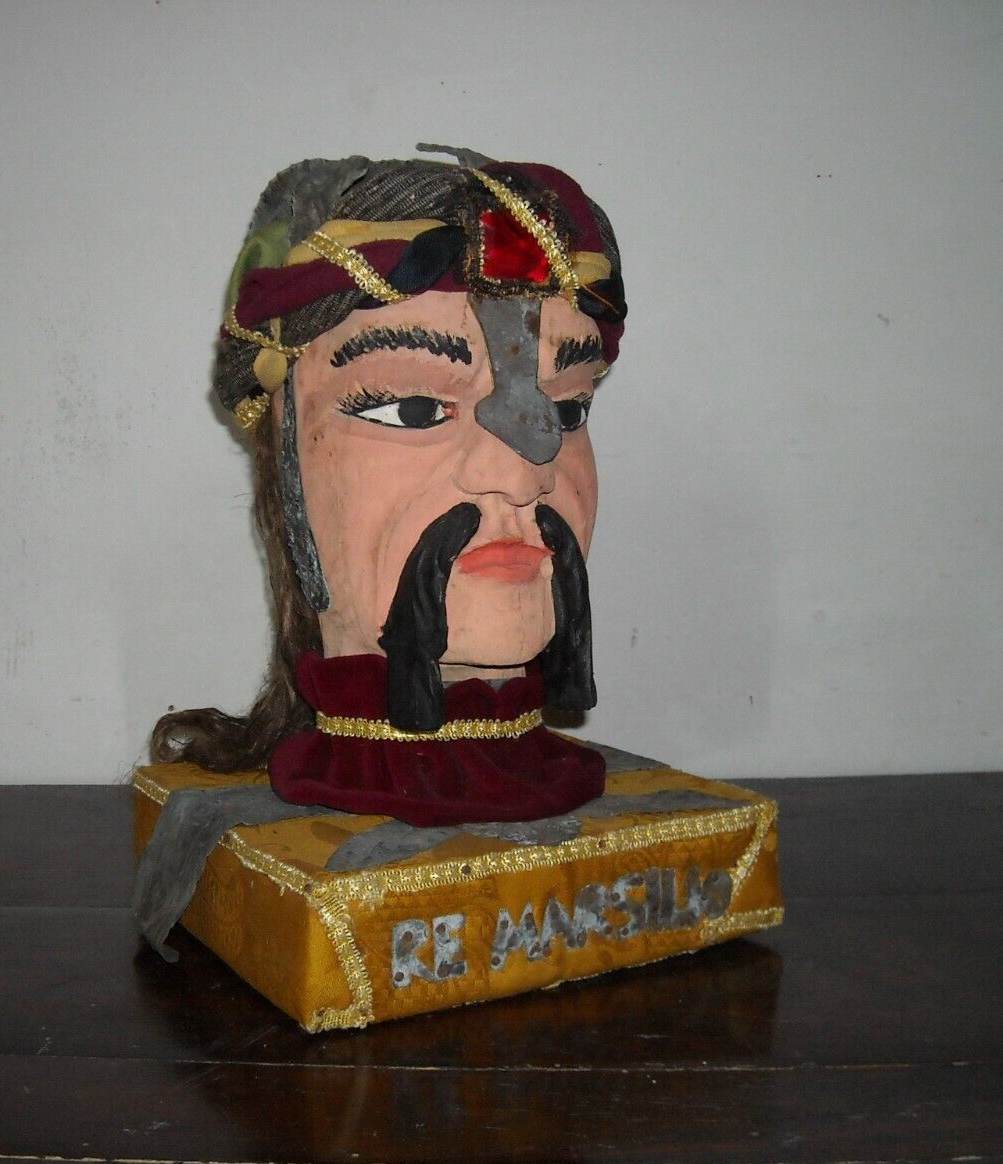 Re Marsilio: Scultura E Testa Di Pupo Del Folklore Siciliano