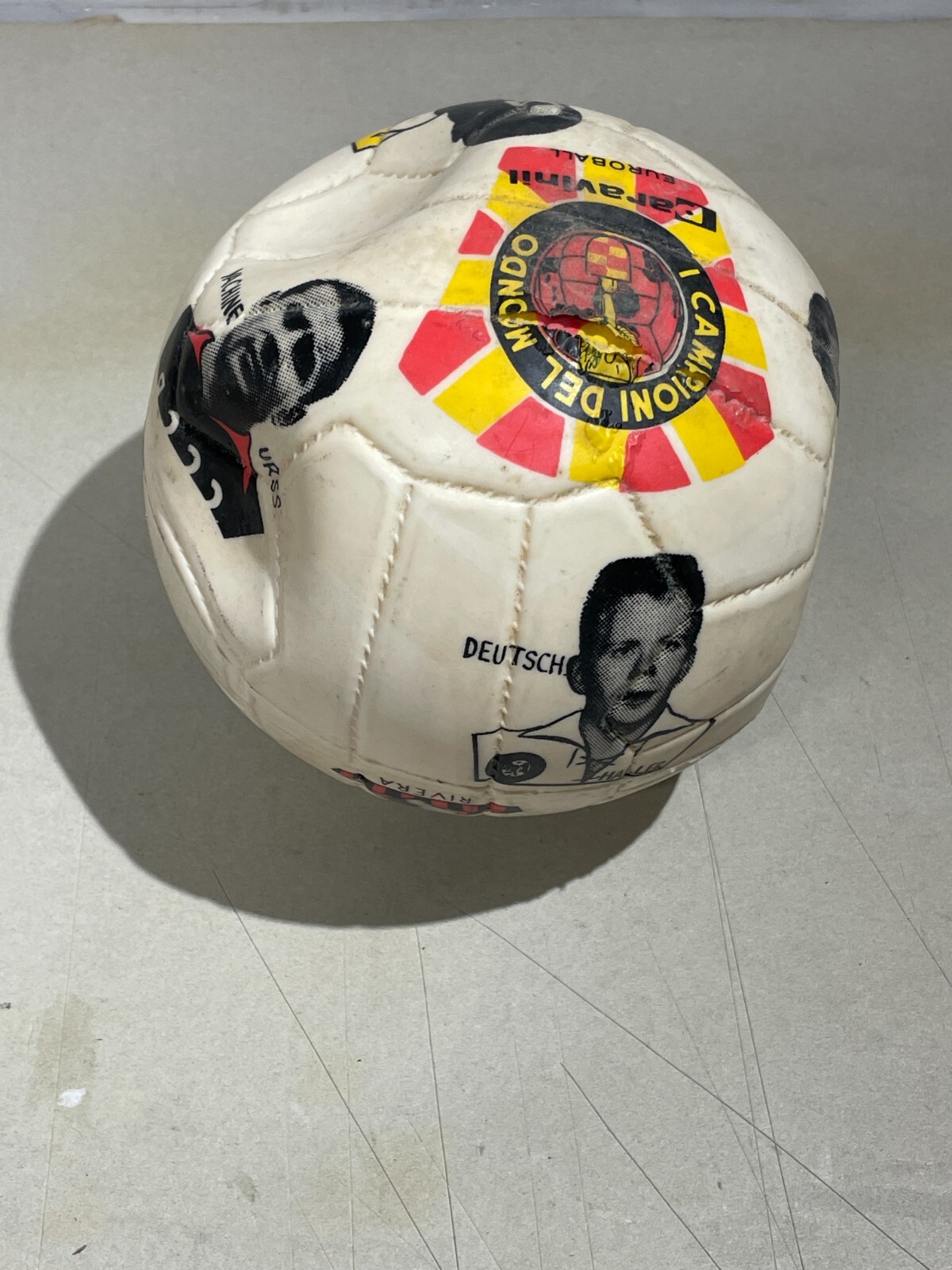 Paravinil Euroball   I Campioni Del Mondo   Pallone Pubblicitario d'Epoca