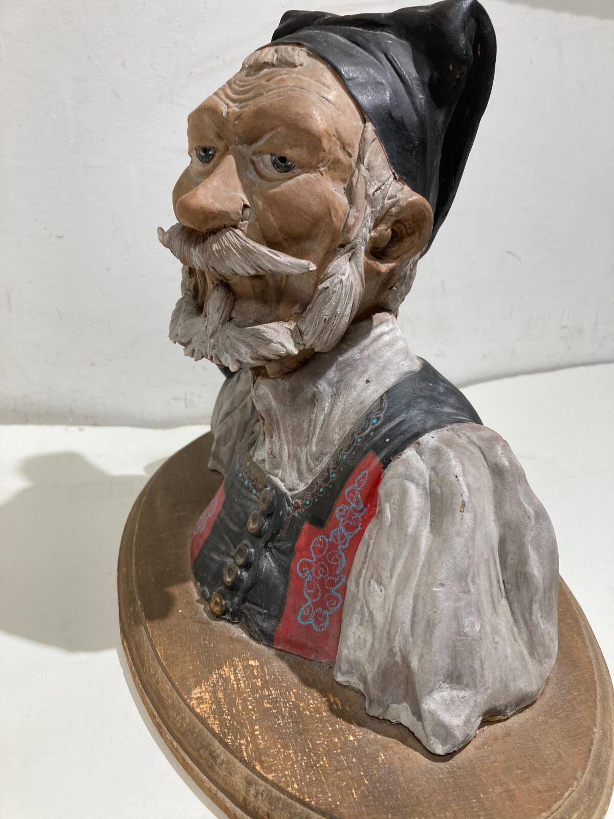 Sardegna: Scultura Policroma Raffigurante Busto In Costume Popolare Sardo