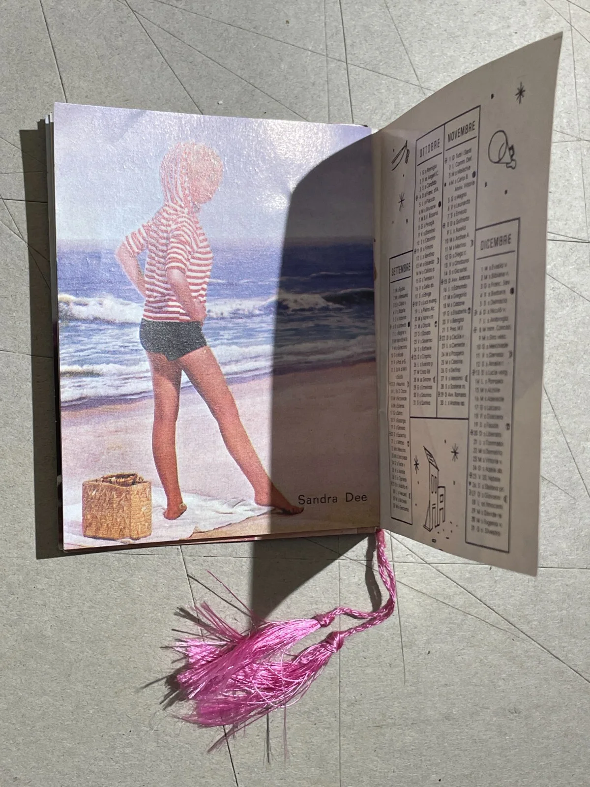 Cinema: Attrici Celebri, Barbieri e Puglia. Calendarietto Illustrato a Colori, 1964