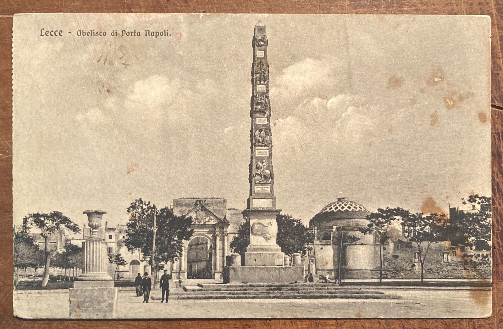 Puglia, Salento, Lecce, Antica Veduta Dell'Obelisco Di Porta Napoli, Animata, Viaggiata