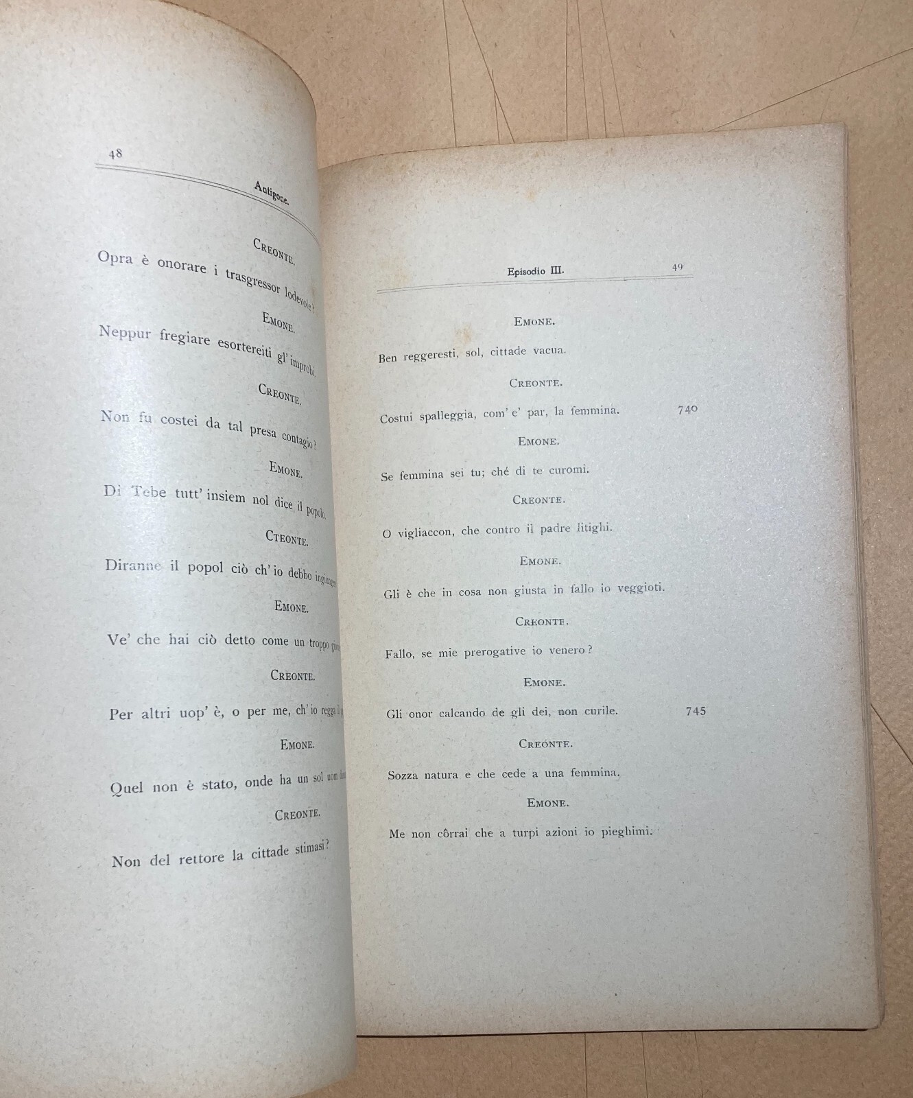 L'Antigone Di Sofocle. Traduzione Metrica Di Alberto Viola (Napoli, 1912)