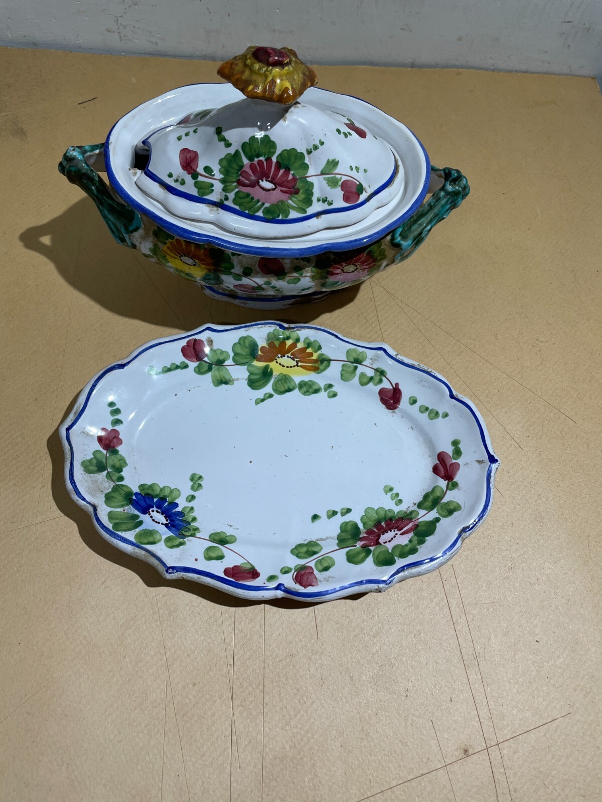 Abruzzo, Ceramiche Decorative E Da Collezione, Ceramista Pardi, Castelli, Decoro Floreale