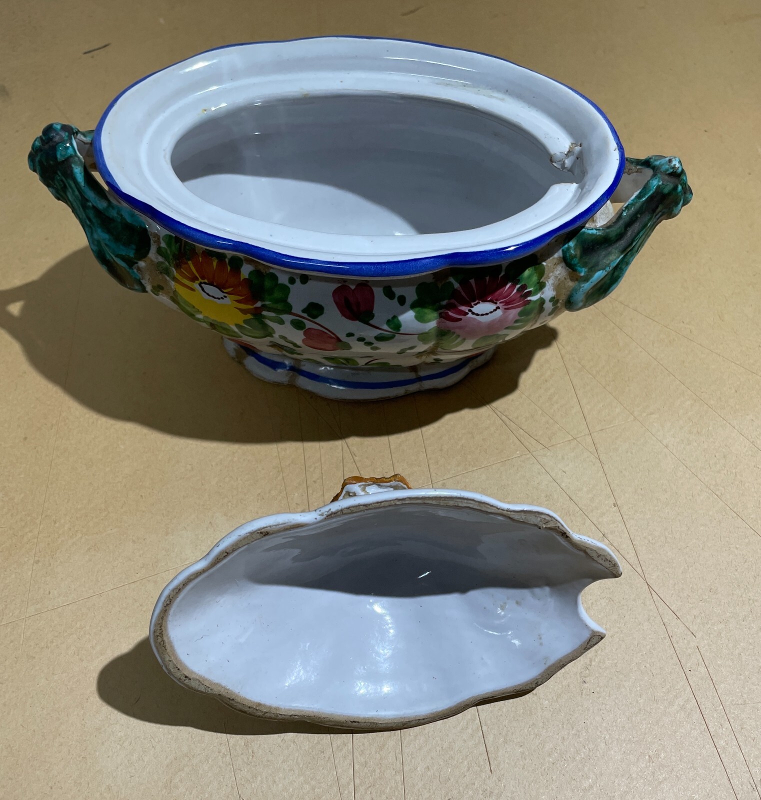 Abruzzo, Ceramiche Decorative E Da Collezione, Ceramista Pardi, Castelli, Decoro Floreale