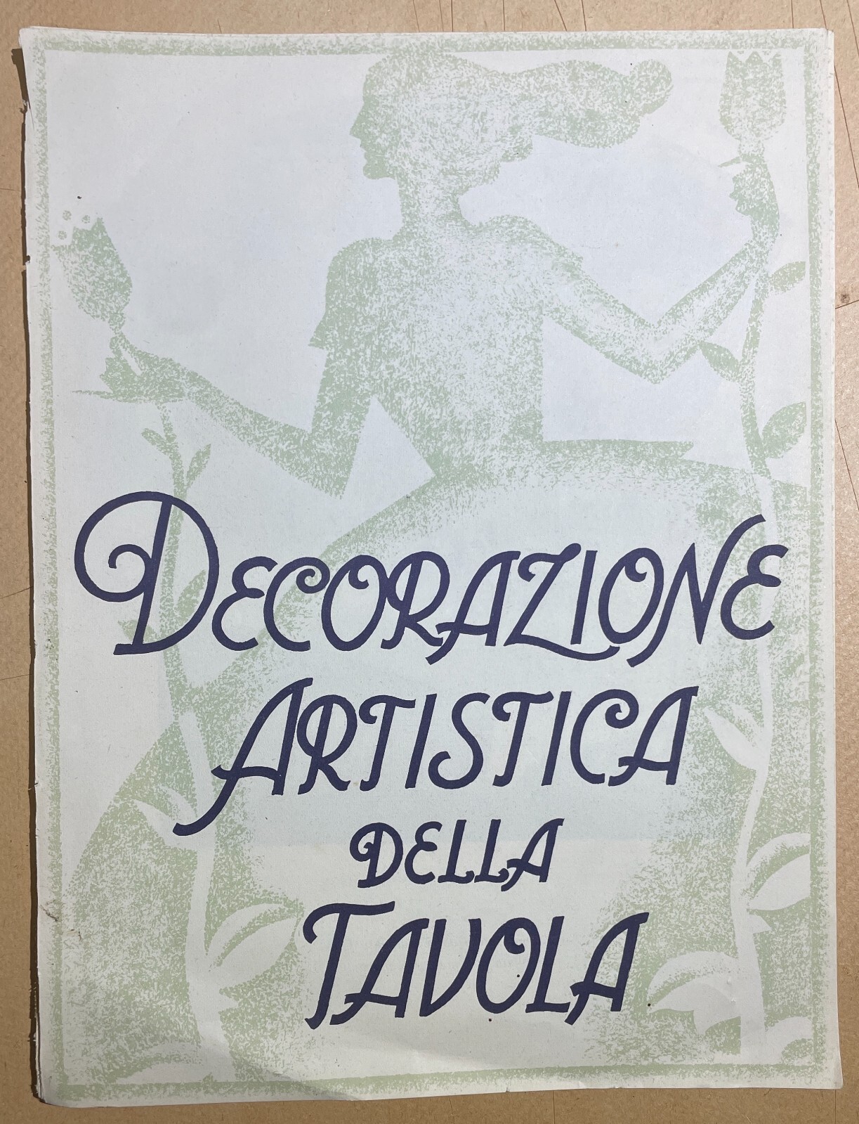 Estetica Della Tavola: Decorazioni Floreali, Nobiltà E Pubblicitaria Fotografica